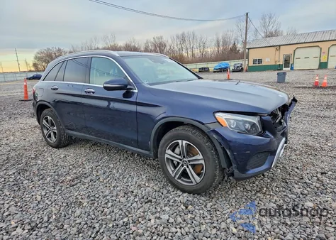 2017 Mercedes-Benz Glc 300 4Matic z USA, uszkodzony, nr VIN WDC0G4KB1HF226889